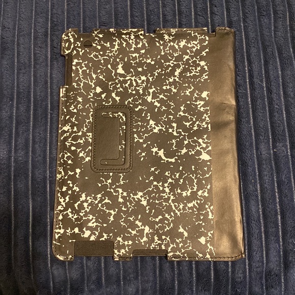 iPad Air Cover - Picture 3 of 3